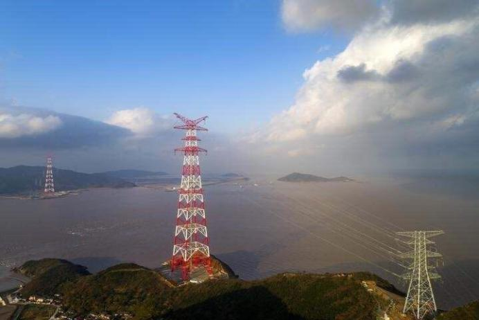 ��ɽ500kV�������繤��